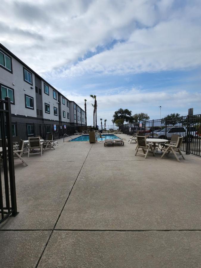 Motel 6-Biloxi, Ms - Beach Exterior photo