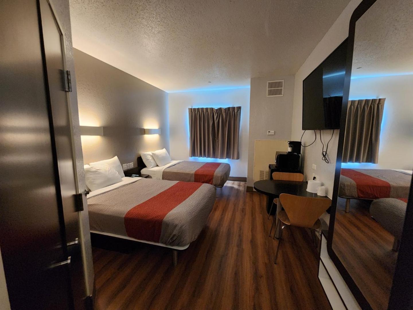 Motel 6-Biloxi, Ms - Beach Exterior photo