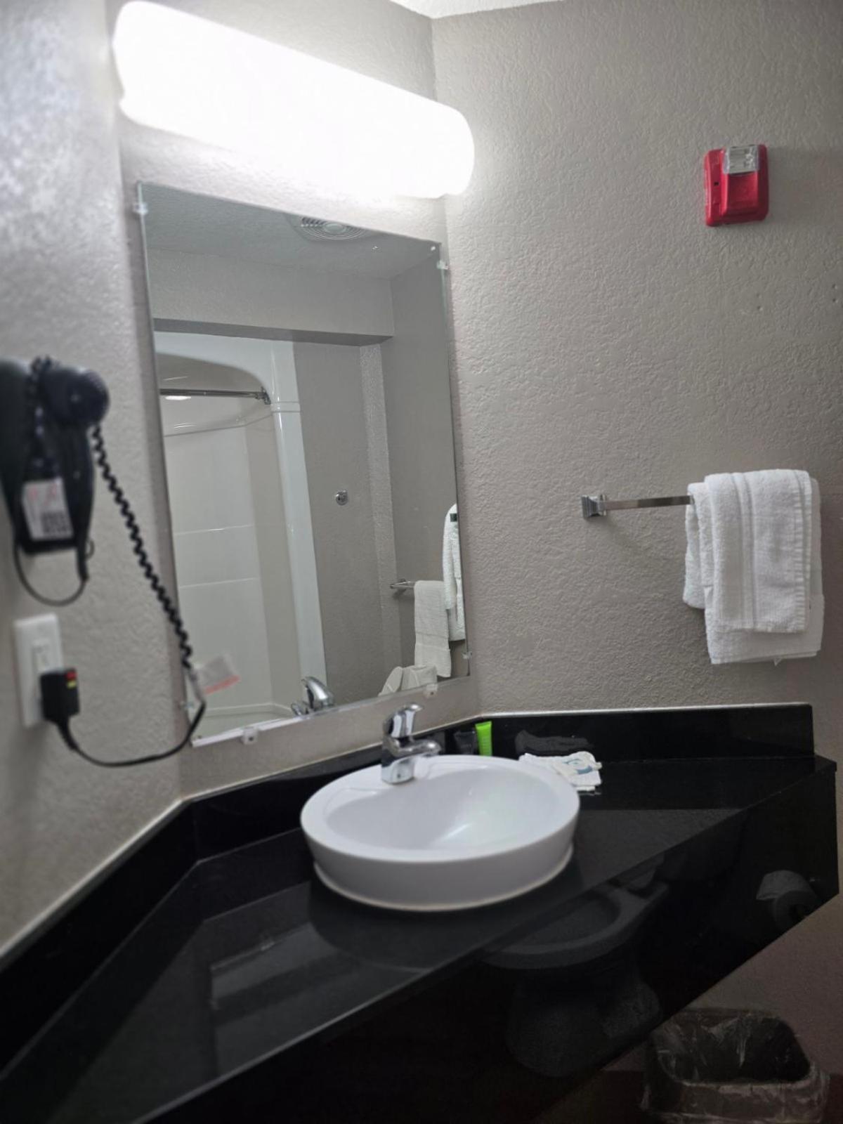 Motel 6-Biloxi, Ms - Beach Exterior photo