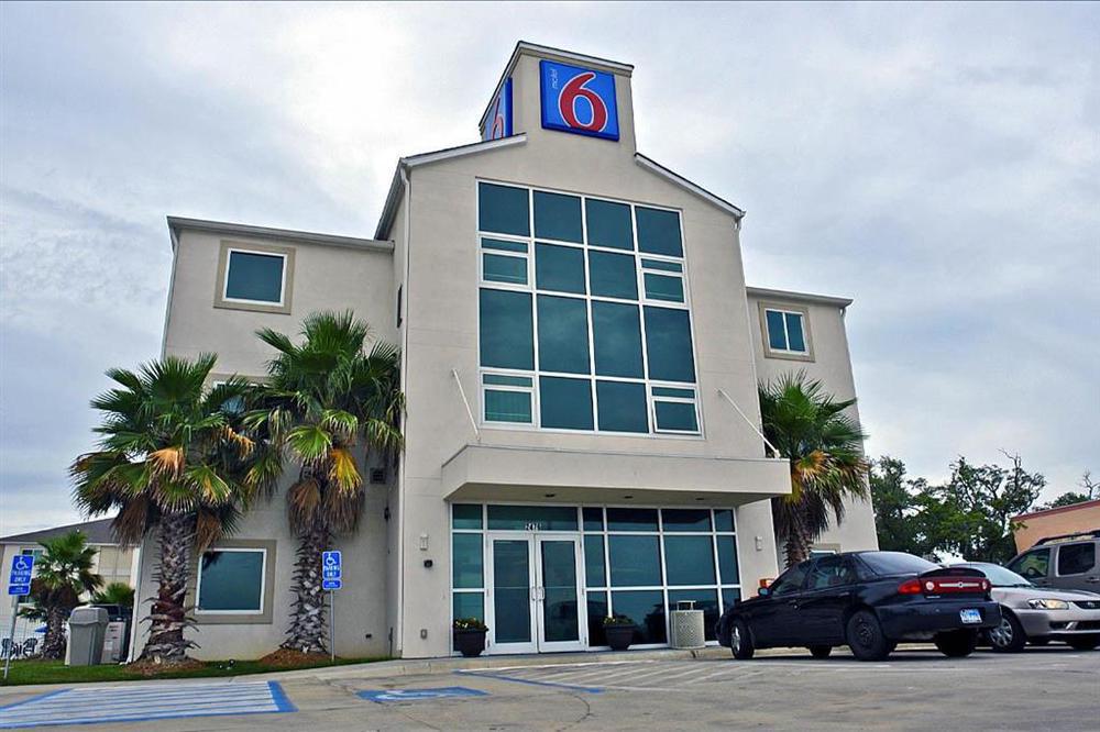 Motel 6-Biloxi, Ms - Beach Amenities photo